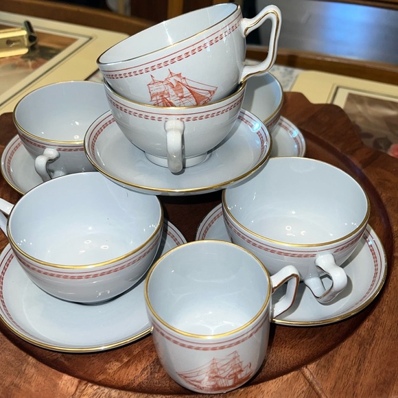Spode Trade Winds Cup Saucer sets Red Gold England Fine Stone - Picture 1 of 9